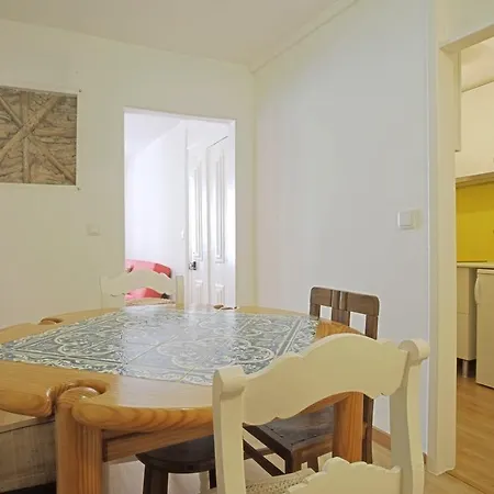 Local! Maria Typical Home, Near Flea Market Διαμέρισμα